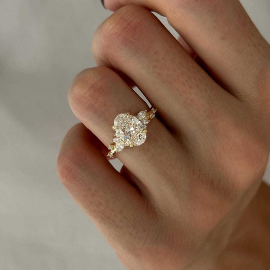 Womens Fashionable Casual Oval Diamond Ring