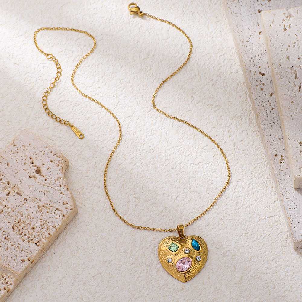 Stainless Steel Heart-shaped Square Pendant Necklace