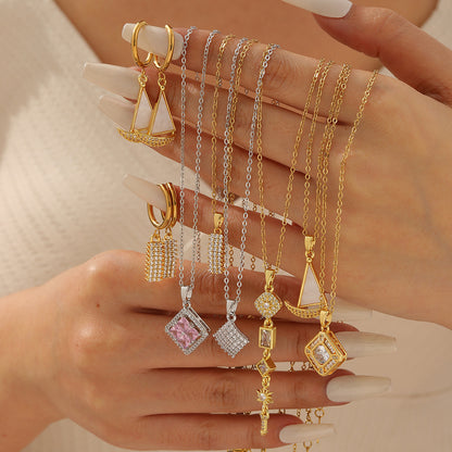Square Sail Diamond-encrusted Necklace