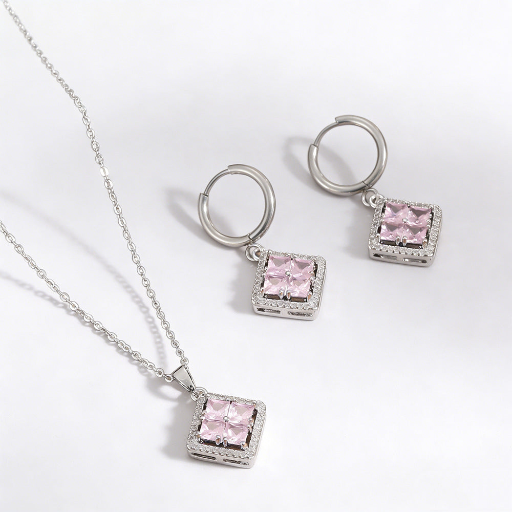 Square Sail Diamond-encrusted Necklace