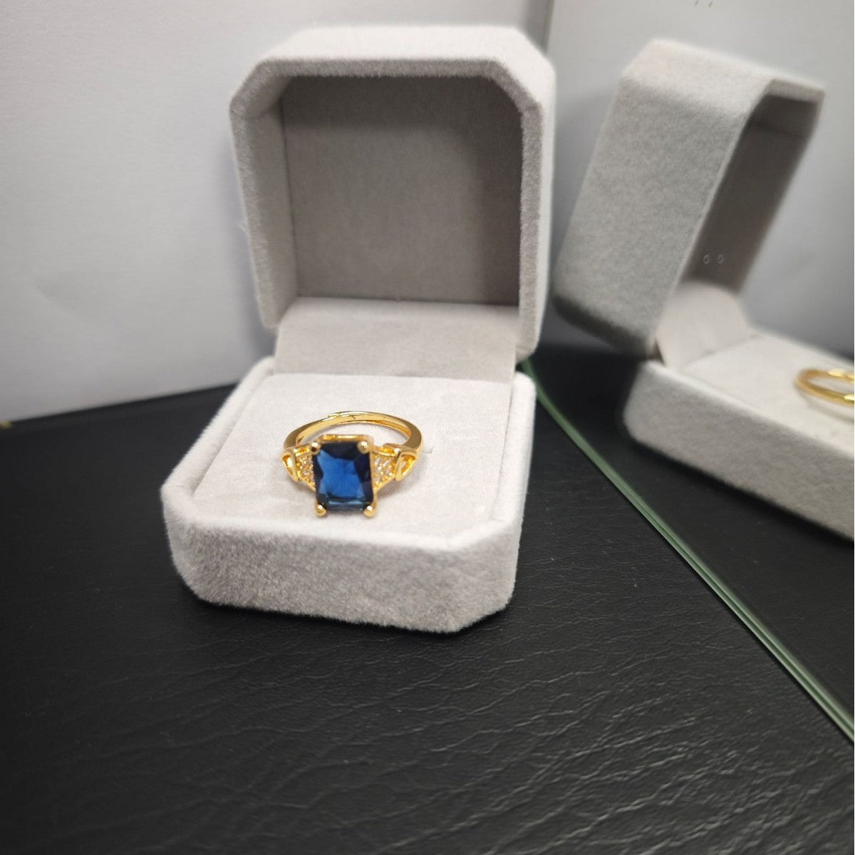 Womens Fashion Open-Style Ring With Natural Square Cut Diamond